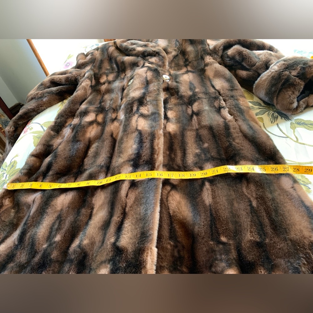 Vintage Epic 30's-inspired Gatsby-inspired Full Length Exotic Faux Fur Long Coat - Picture 12 of 16